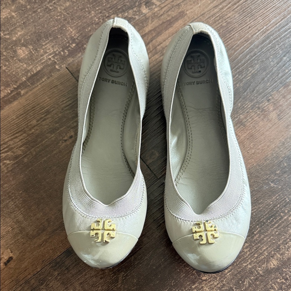 Tory Burch Light Gray Flats with Gold Logo